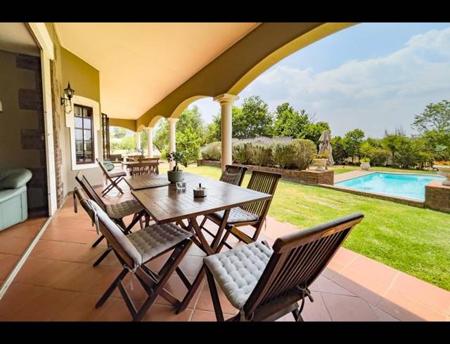 6 BEDROOM HOUSE FOR SALE IN KYALAMI AH